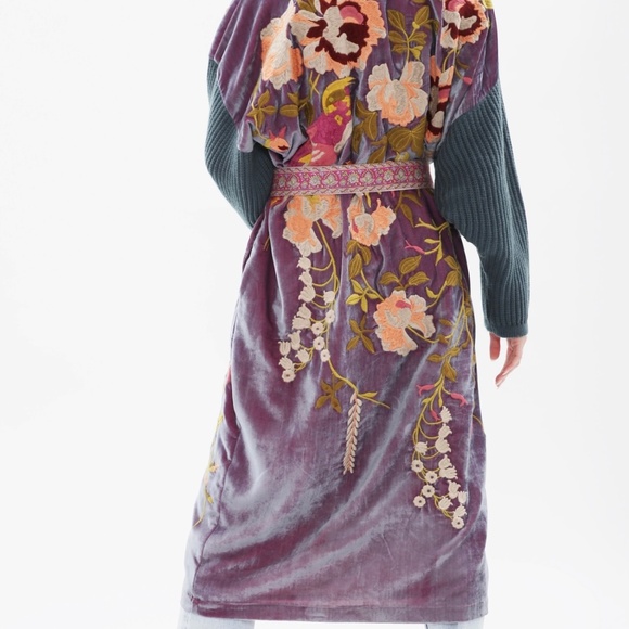 Aratta Something Magical Coat/Kimono Size Large and SmallNWT
